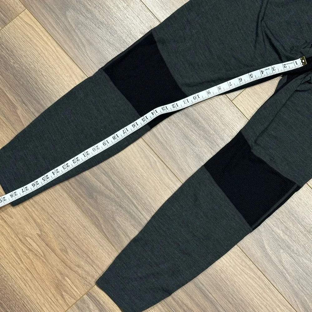 Icebreaker Merino Bodyfit Zone Legging in Gray/Black Size XXL